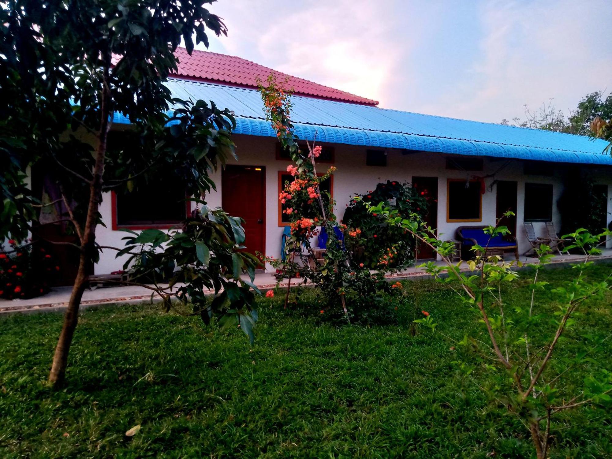Baloo Guesthouse Koh Rong Sanloem Luaran gambar